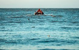 The shipwreck occurred just few meters from the beach of Koraal Tabak. Pic: Meridith Kohut