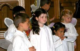 <I>MERRY CHRISTMAS TO ALL OUR READERS</I> Children from the Infant and Junior School rounded off the term with a Christmas nativity play.