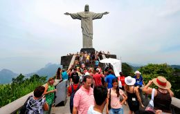 Argentina and Portugal are the largest suppliers of foreign travelers to Brazil's tourism industry 