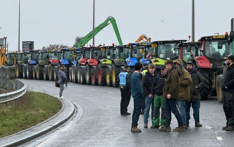 Outgoing First Minister Mark Drakeford and Rural Affairs Minister Lesley Griffiths announced a list of actions they would take following talks