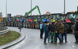 Outgoing First Minister Mark Drakeford and Rural Affairs Minister Lesley Griffiths announced a list of actions they would take following talks