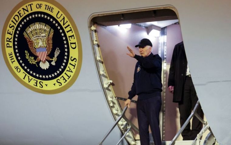 “I feel good,” said an unmasked Biden as he walked to Air Force One at Harry Reid International Airport