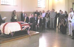 Rev. Kenneth Murray conducts service at the British cemetery chapel in Bs. Aires