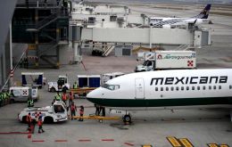 The Boeing 737-800 finally made it to Tulum after a stop in Merida allegedly due to bad weather