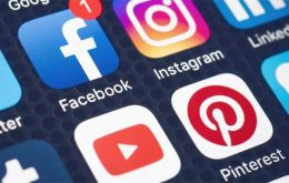 The most commonly mentioned online news sources were Facebook, YouTube and Instagram. Meta, with Facebook, Instagram and WhatsApp, was the second biggest