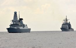 The RN HMS Dauntless left, is underway in formation with the Ticonderoga missile cruiser USS Anzio during UNITAS Atlantic 2012 (Photo: US Navy)