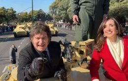 Milei and Villarruel ride a newly-refurbished Argentine tank