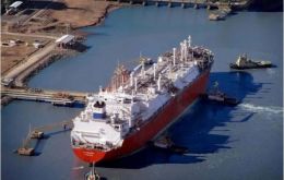 A vessel loaded with LNG waiting to unload in Bahía Blanca 